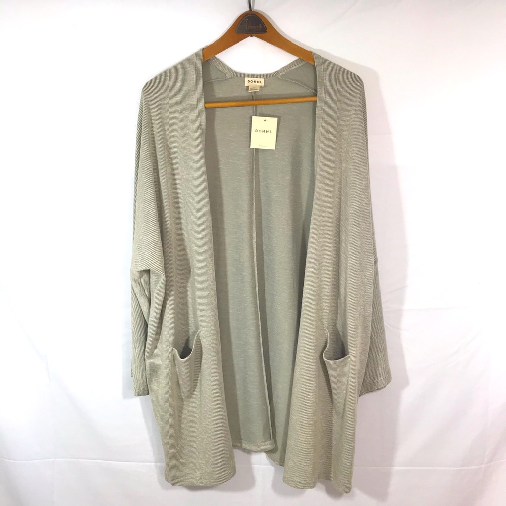 NWT Donni Gray & White Cardigan one size fits all